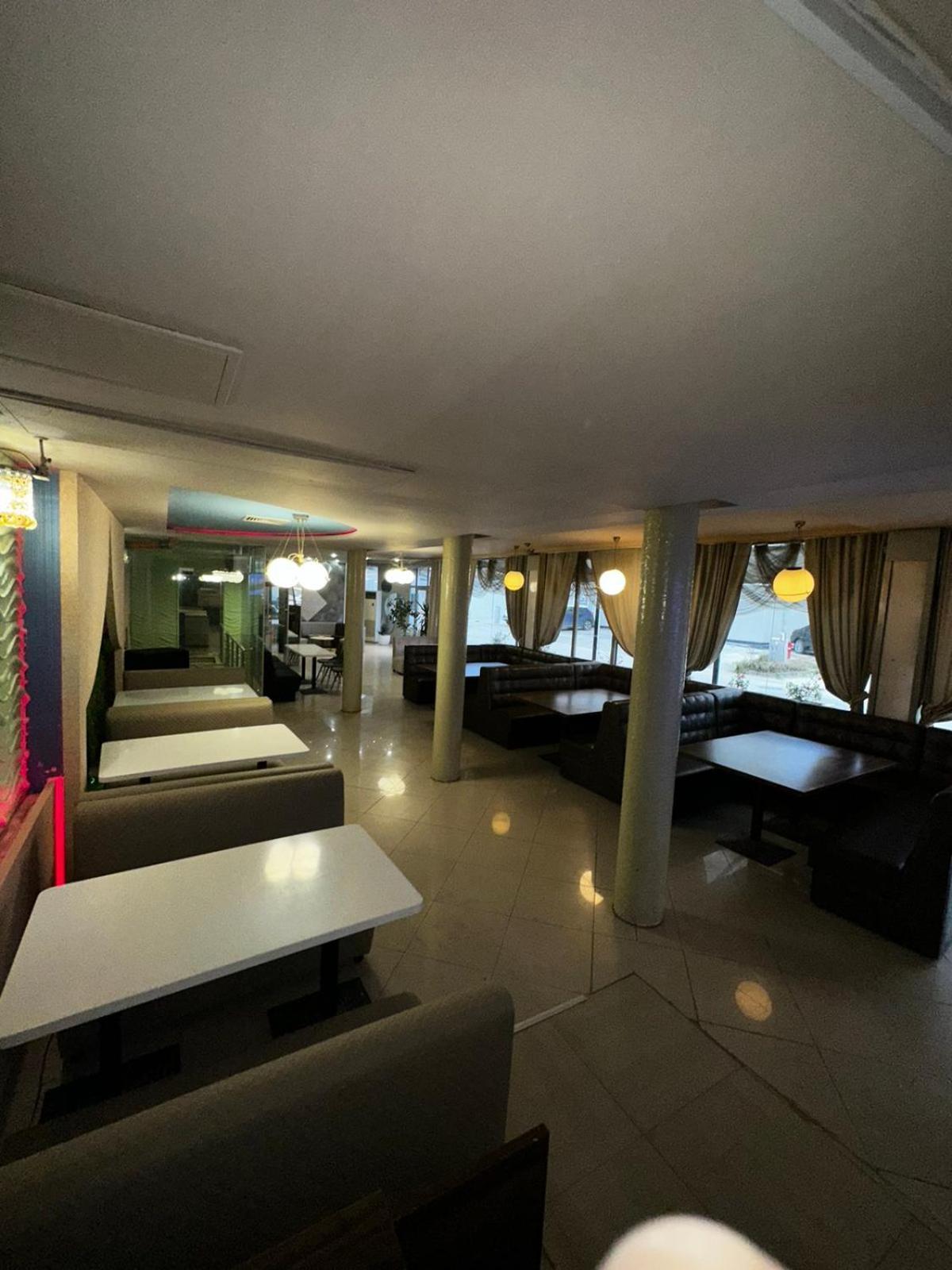 Danita Apartments & Diva Restaurant Bbq&Pool Bar Varna Eksteriør billede