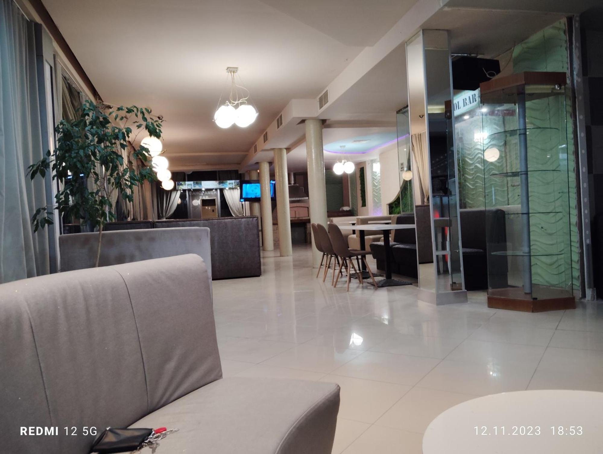 Danita Apartments & Diva Restaurant Bbq&Pool Bar Varna Eksteriør billede
